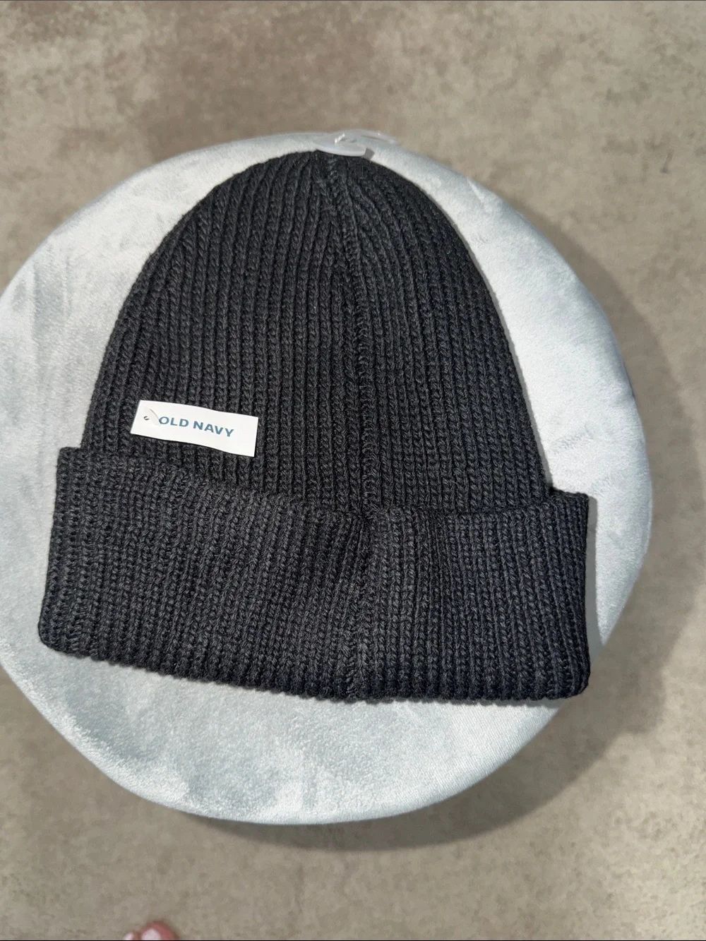 NWT Old Navy women's Black Knit Beanie